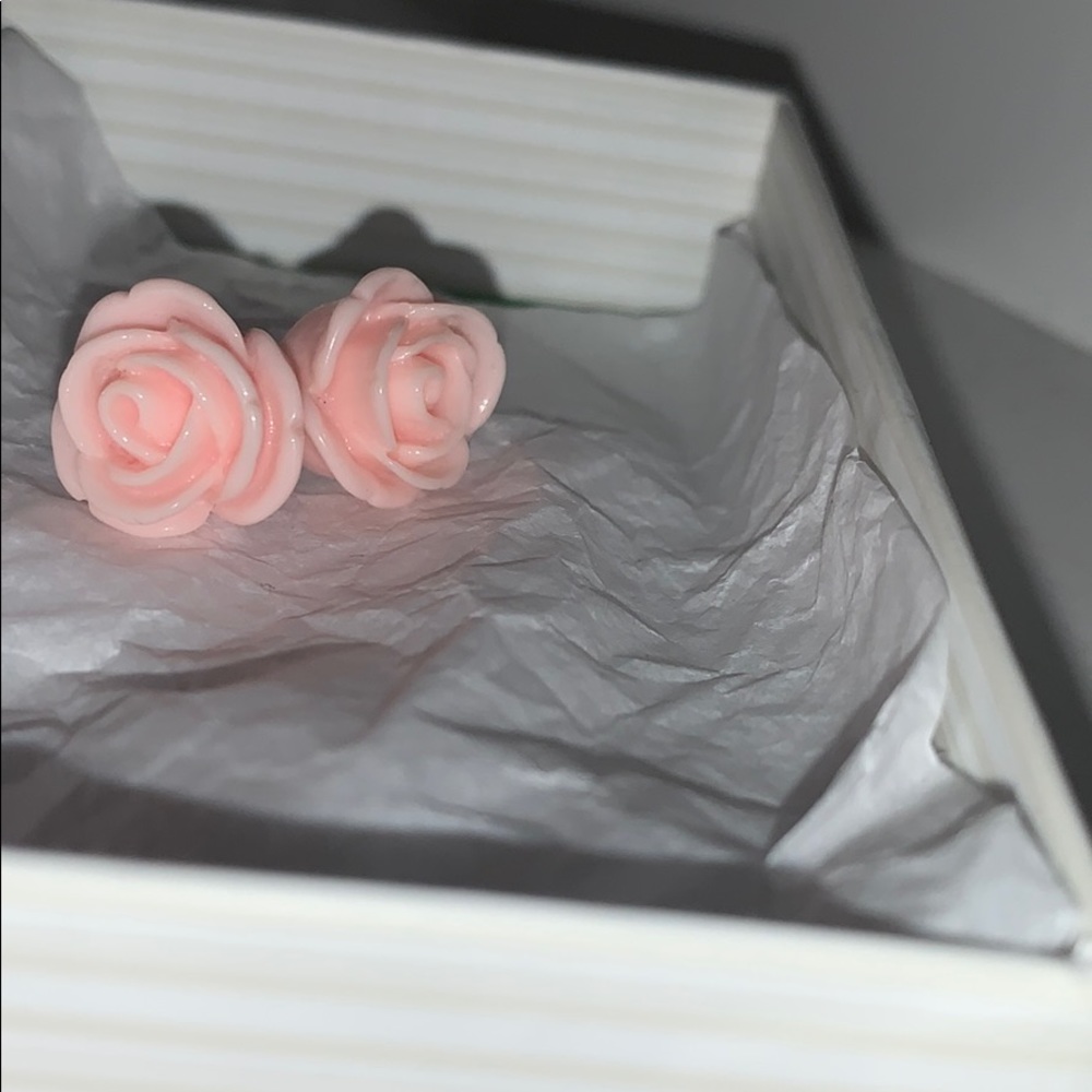 🌸 Light pink flower earrings 🌸